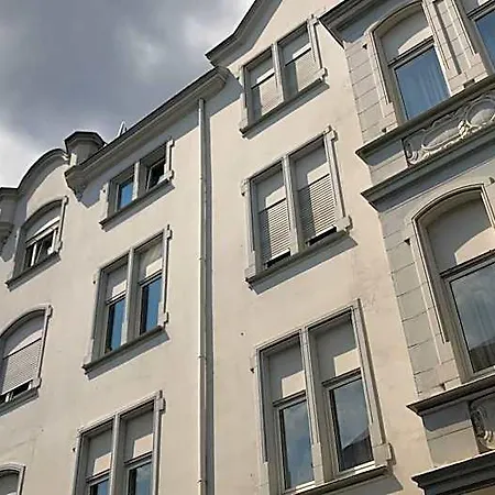 Hotel-nachtwaechter Hotel